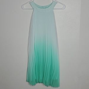 Girls Gorgeous Green Ombre Swing Dress 💚